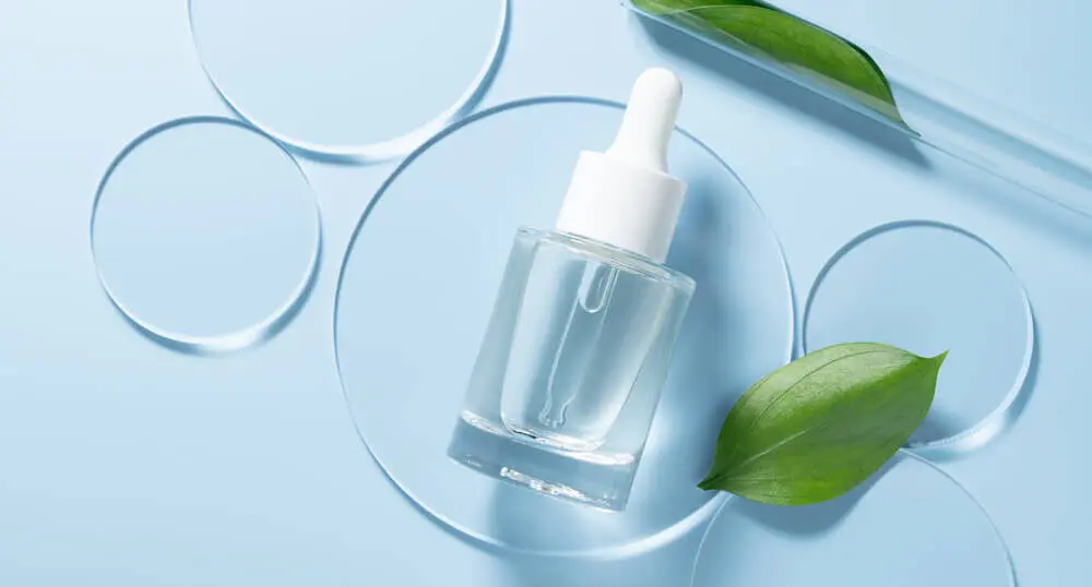 Wieczorna rutyna: serum z peptydami miedzi i shot kolagenowy – duet idealny