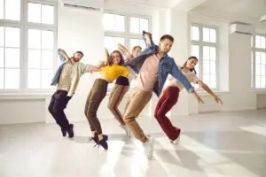 Skuteczne suplementy diety wspierające efektywność w treningach tanecznych